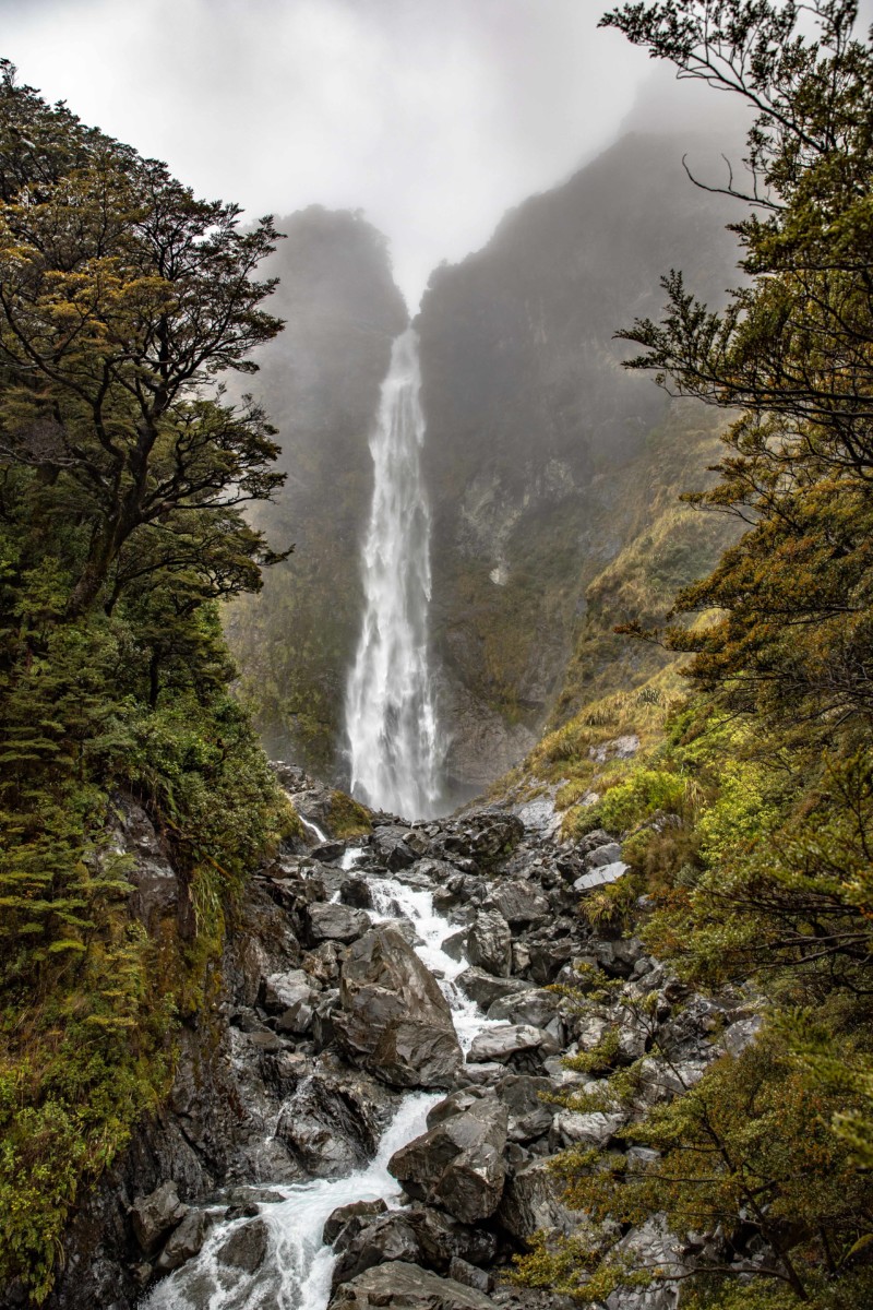 Devil's Punchbowl Falls - The Intrepid Life